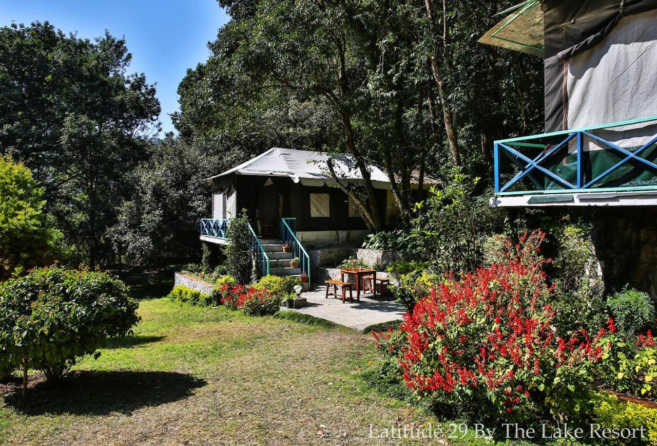 Latitude 29 By The Lake Resort Naukuchiatal Exterior photo