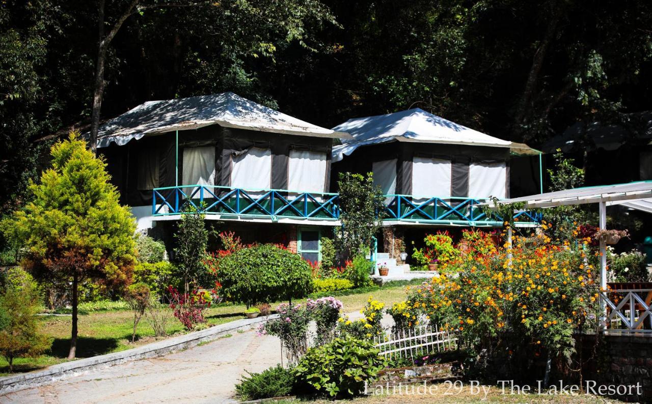 Latitude 29 By The Lake Resort Naukuchiatal Exterior photo